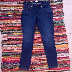 universal thread size 6 jeans